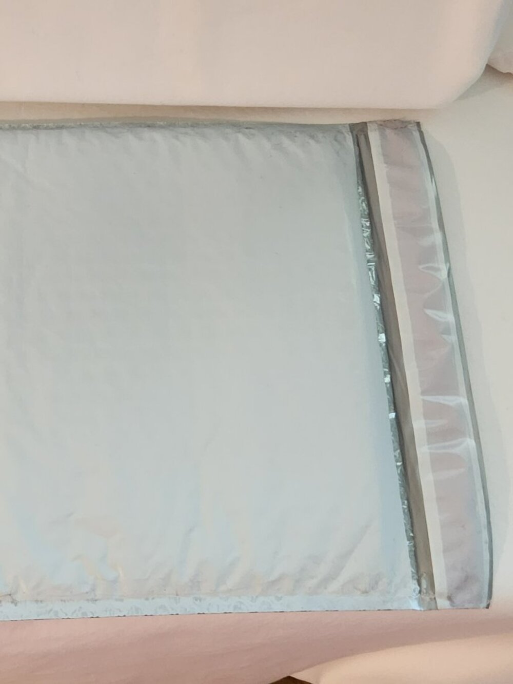 Lot of 15 plastic padded mailing envelopes 9 X 11 NEW